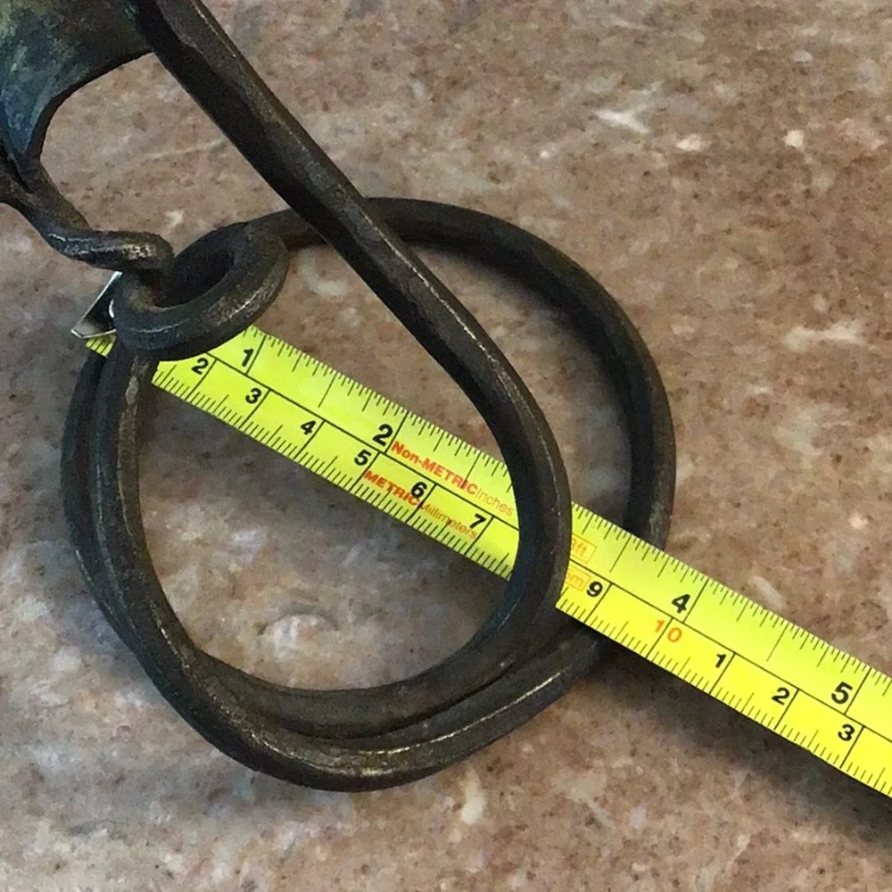 Elegant Metal Calla Lily Sculpture - Picture 4 of 5